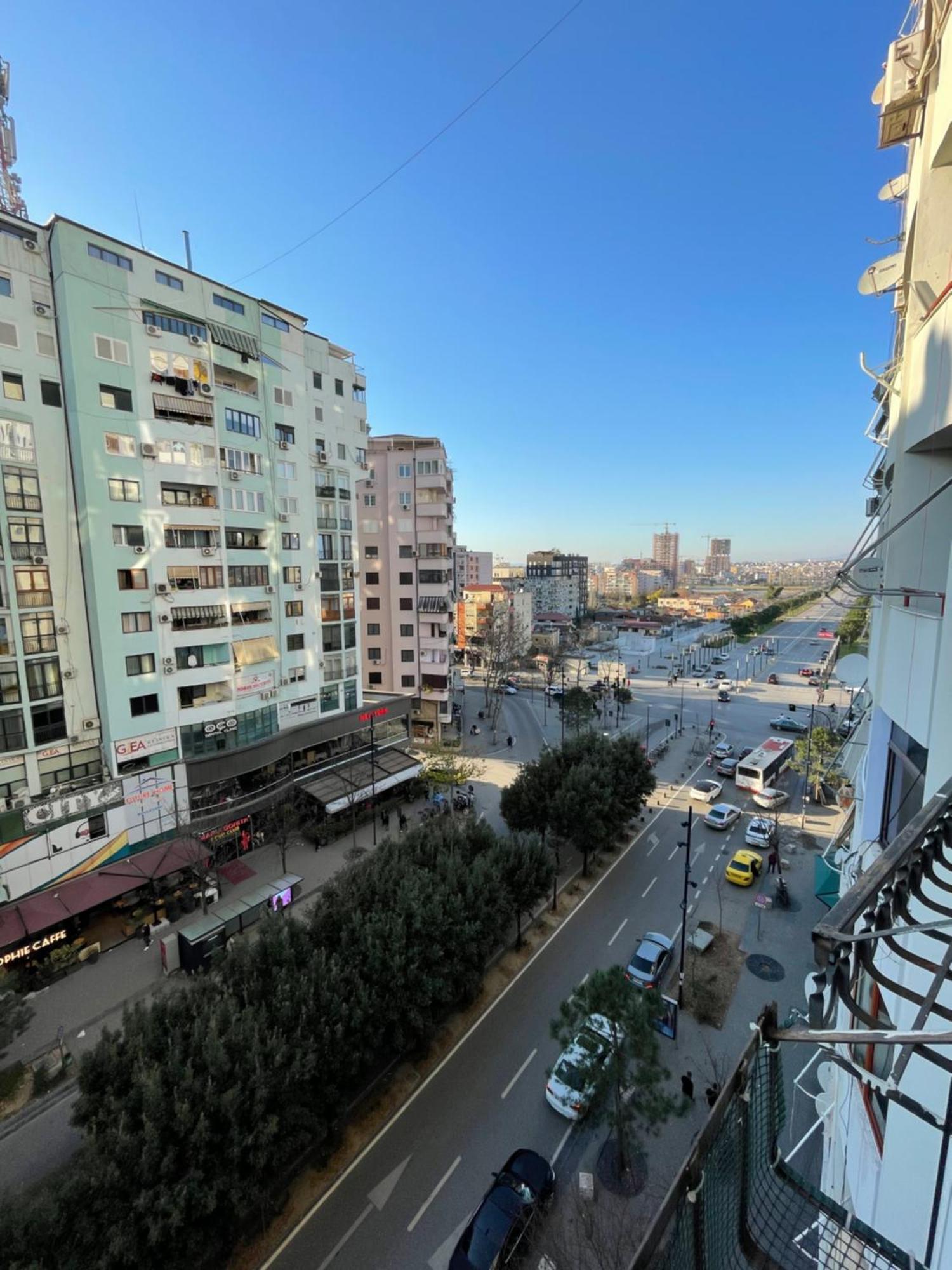 Skybase Daire Tiran Dış mekan fotoğraf